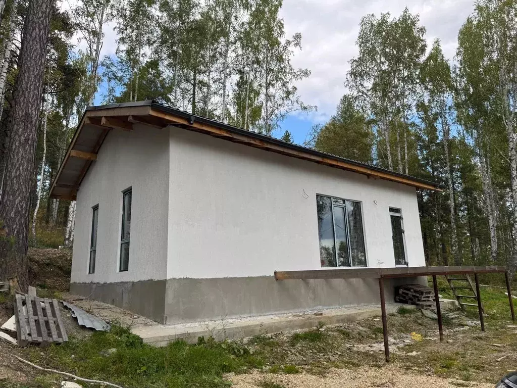 Коттедж в Свердловская область, Дегтярск Верхняя ул., 73 (100 м) - Фото 1