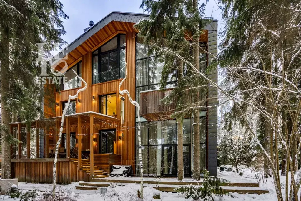 Дом в Московская область, Красногорск городской округ, пос. ... - Фото 1