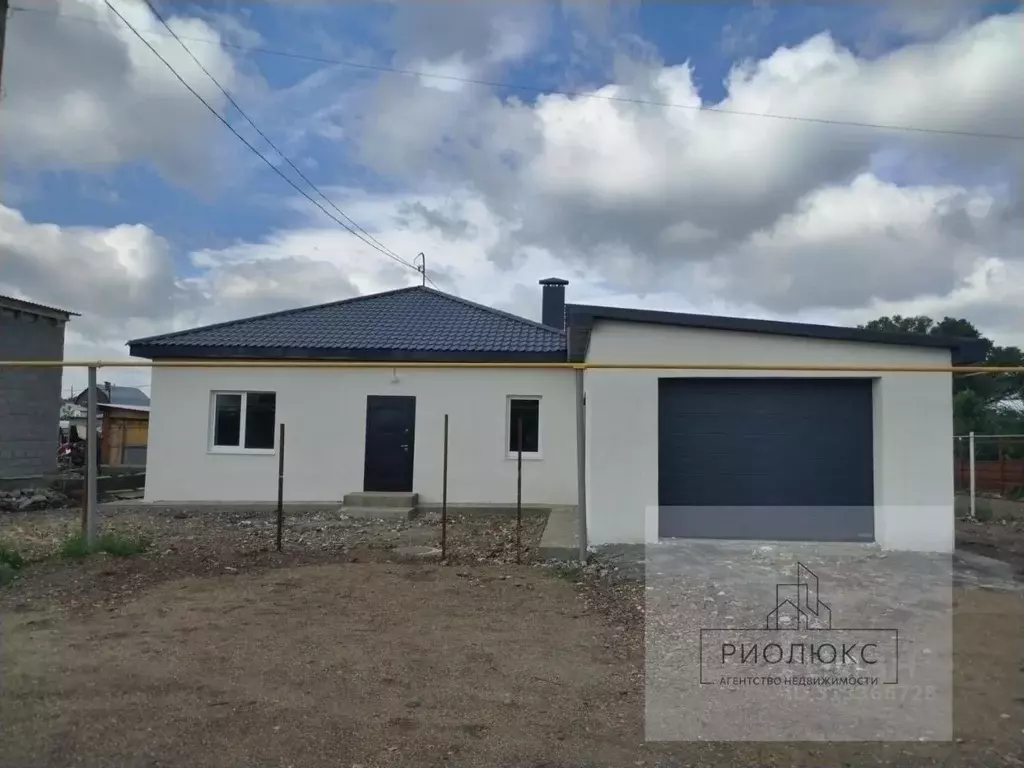 Дом в Челябинская область, с. Агаповка ул. Горная, 13 (120 м) - Фото 1