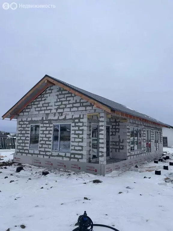 Дом в Сысертский городской округ, деревня Малое Седельниково, ... - Фото 1