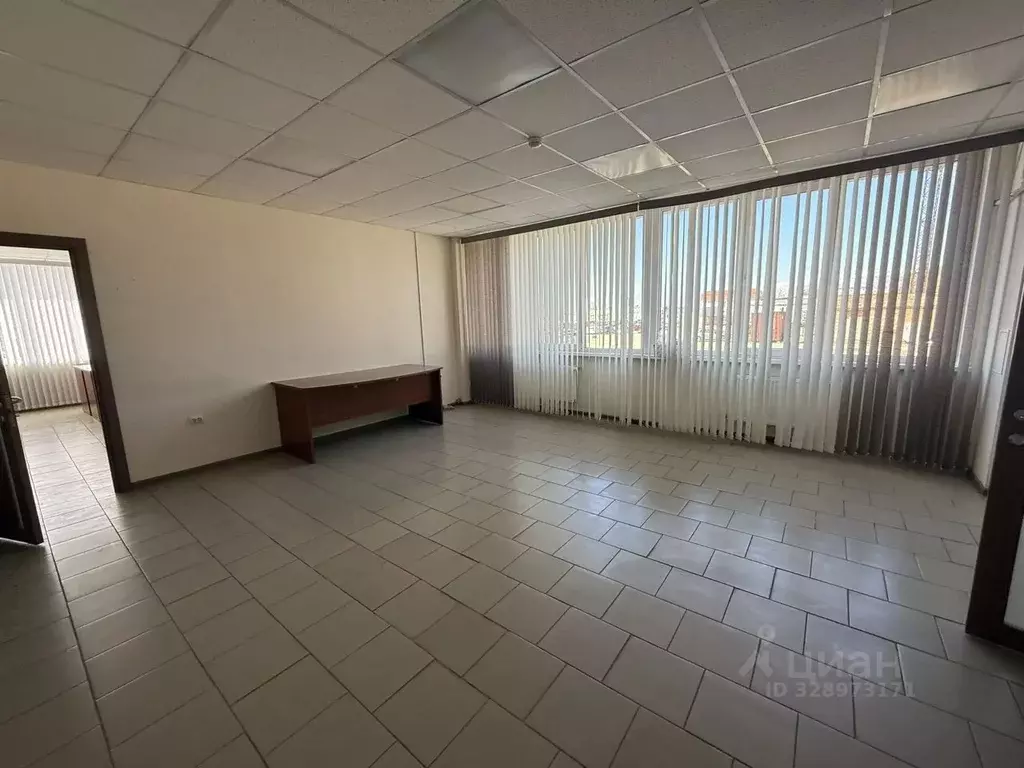 Помещение свободного назначения в Севастополь ул. Индустриальная, 3 ... - Фото 1