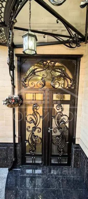 Дом в Кабардино-Балкария, Нальчик ул. Иллазарова, 40 (238 м) - Фото 2