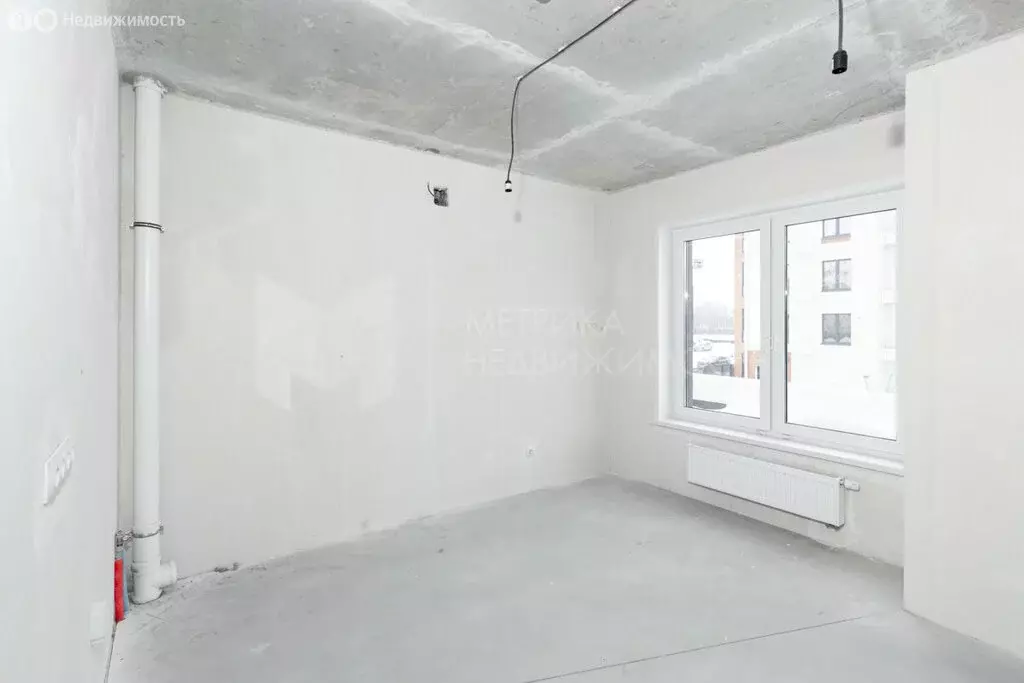 2-комнатная квартира: Тюмень, улица Игоря Комиссарова, 6 (58.91 м) - Фото 1