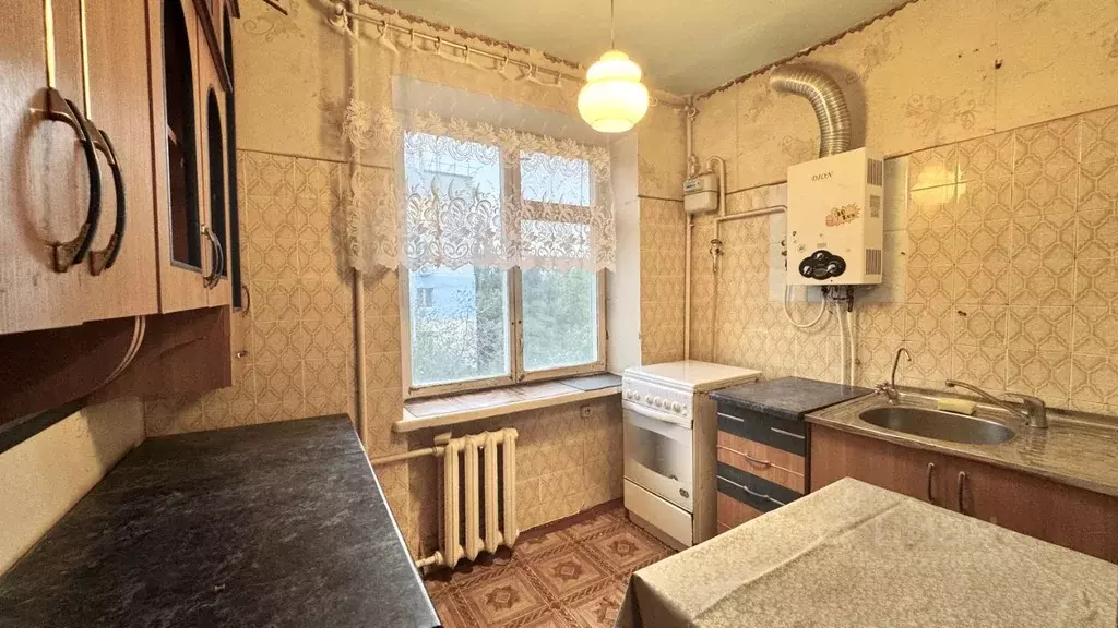 3-к кв. Крым, Феодосия ул. Куйбышева, 13 (65.0 м) - Фото 1