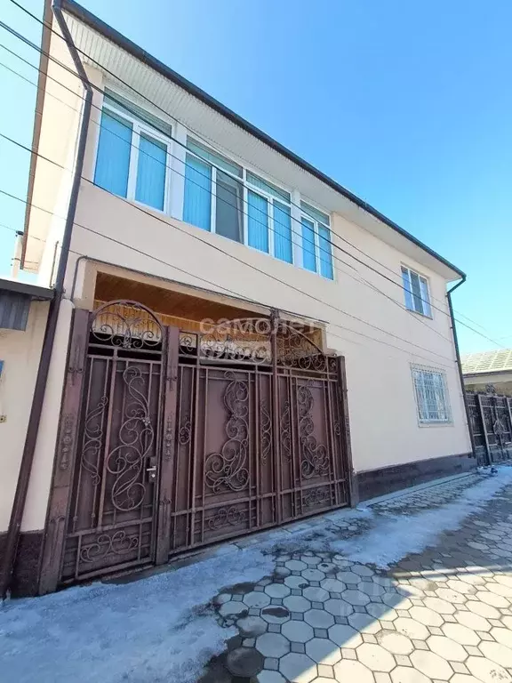 Дом в Кабардино-Балкария, Нальчик ул. Иллазарова, 81 (140 м) - Фото 0