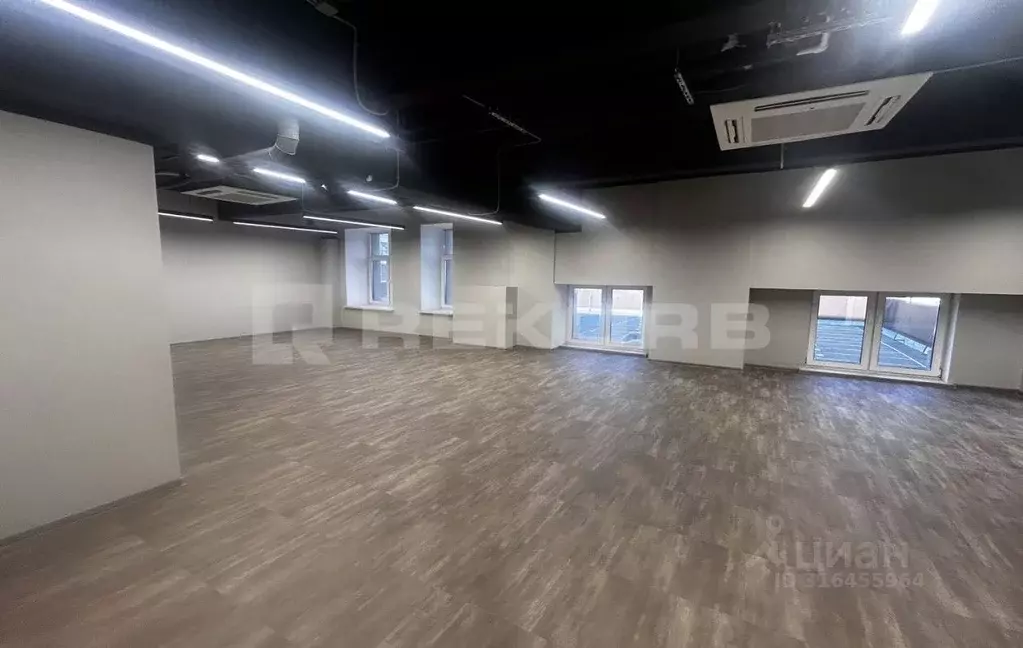 Офис в Санкт-Петербург 24-я Васильевского острова линия, 15/2 (73 м) - Фото 1