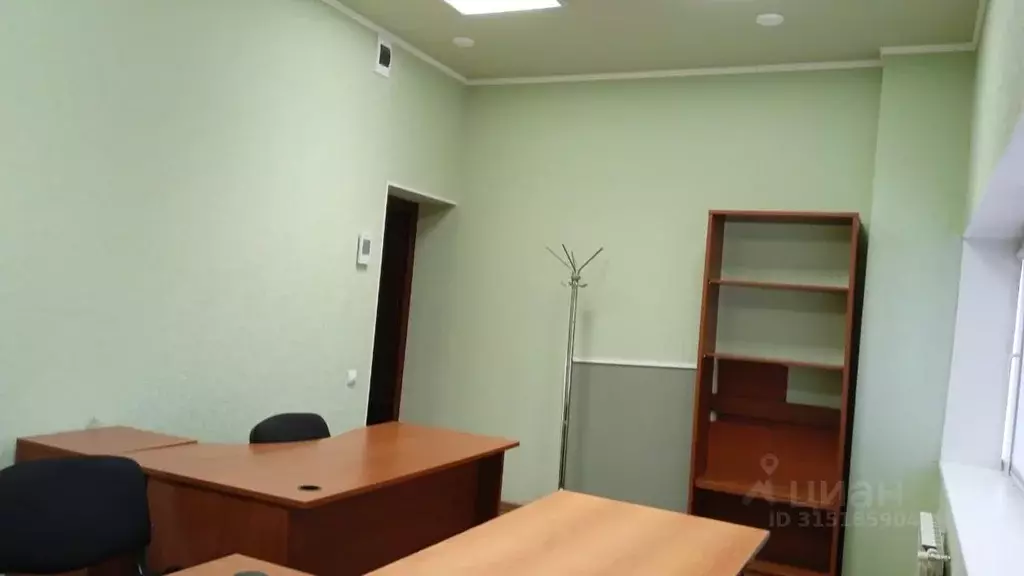 Офис в Ханты-Мансийский АО, Нефтеюганск Сургутская ул., 18/11 (20 м) - Фото 1