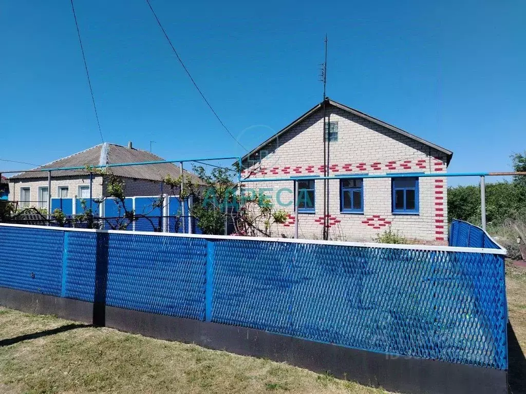 Дом в Белгородская область, Новооскольский городской округ, с. Ярское  ... - Фото 2