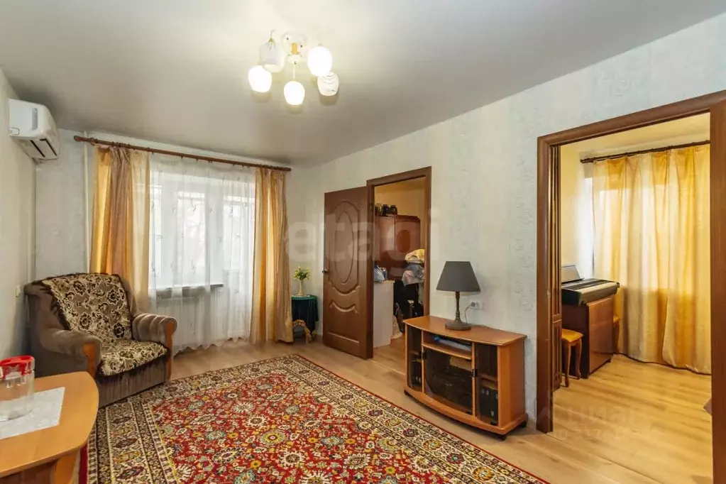 3-к кв. Ростовская область, Ростов-на-Дону Украинская ул., 22 (46.5 м) - Фото 0