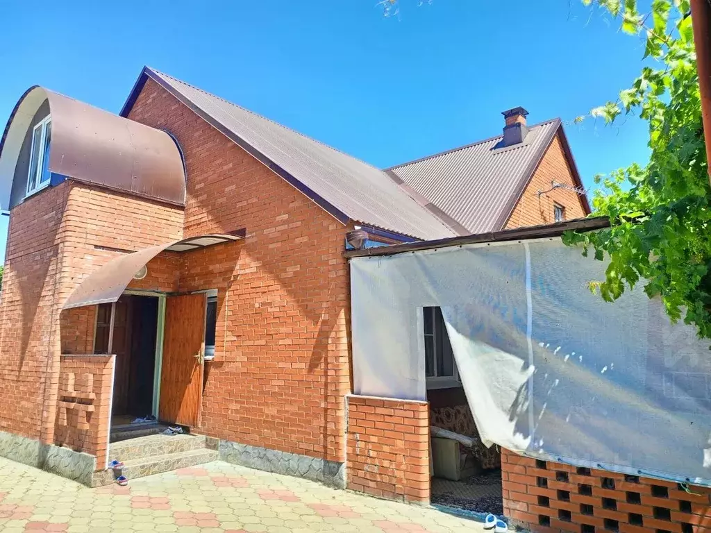 Дом в Краснодарский край, Темрюкский район, Фонталовское с/пос, пос. ... - Фото 1