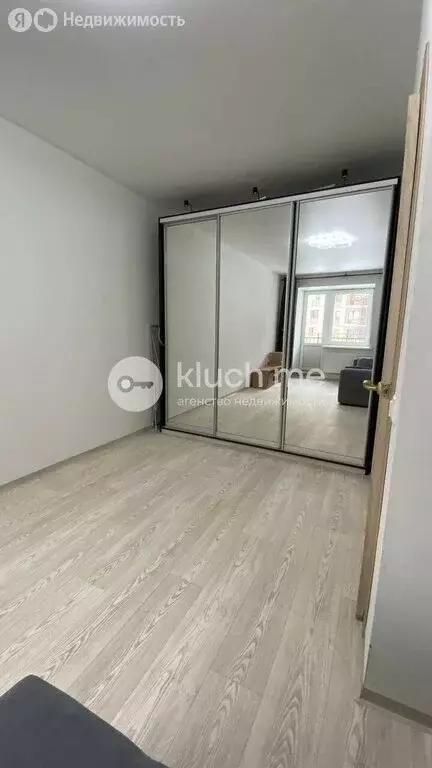 1-комнатная квартира: Казань, улица Рауиса Гареева, 98 (32.3 м) - Фото 2