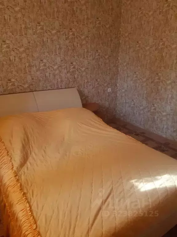 Дом в Белгородская область, Белгород ул. Имени Героя Советского Союза ... - Фото 1