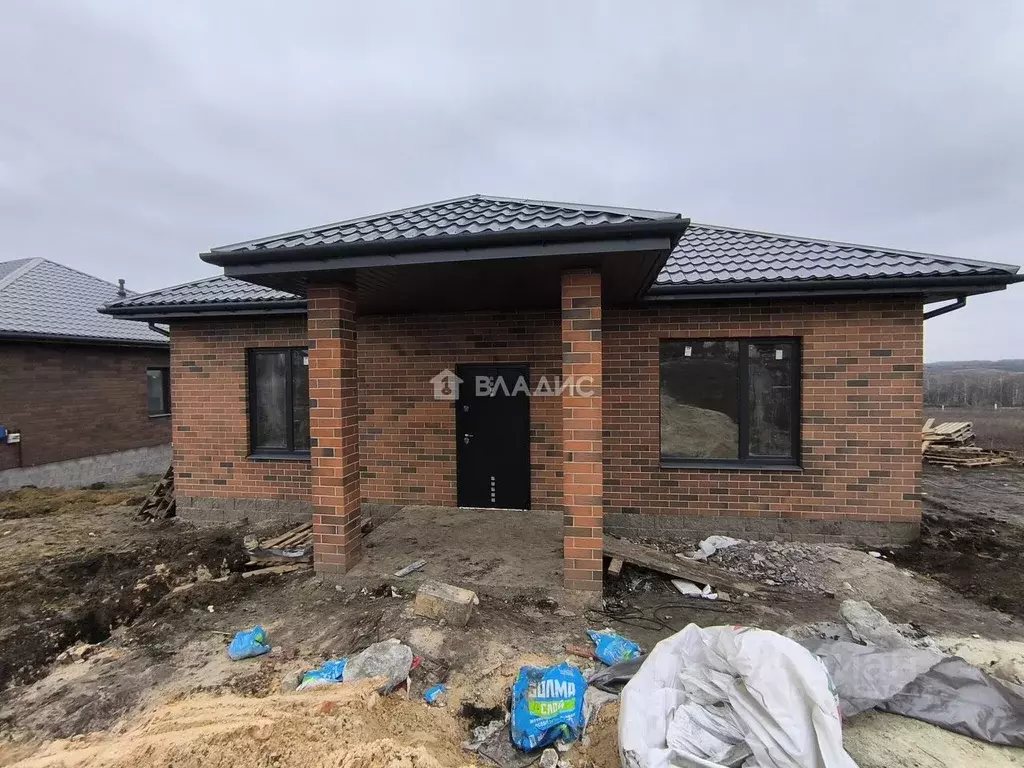 Дом в Белгородская область, Белгородский район, Пушкарское с/пос, с. ... - Фото 1