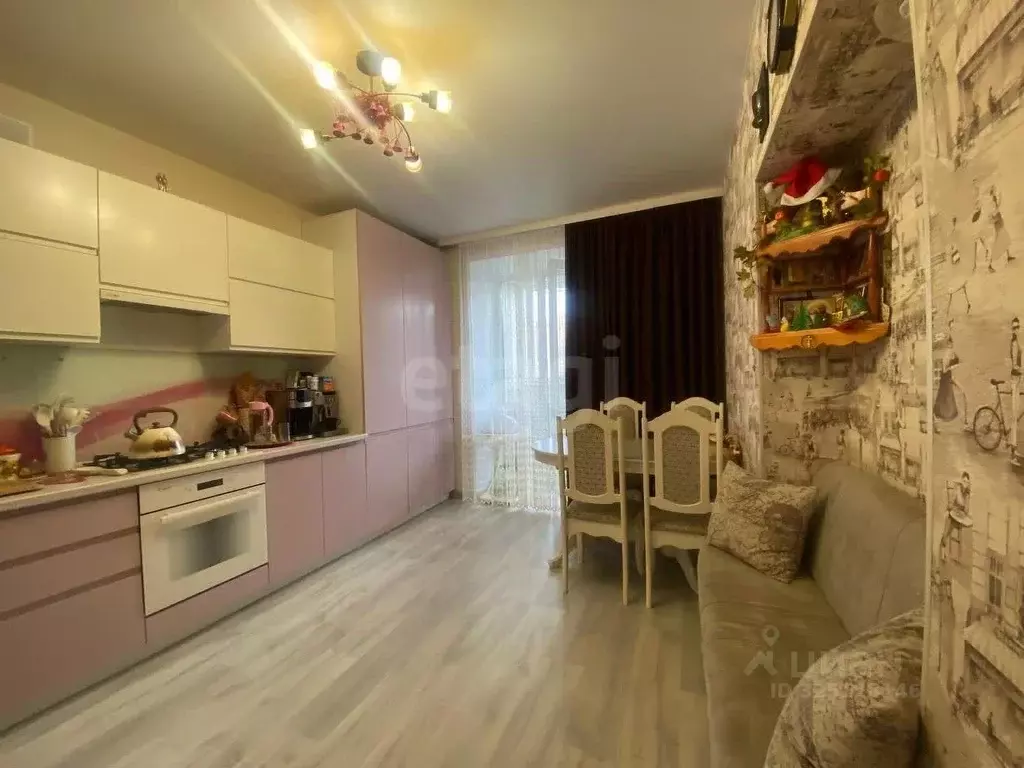 3-к кв. Марий Эл, Йошкар-Ола ул. Строителей, 43 (99.2 м) - Фото 1