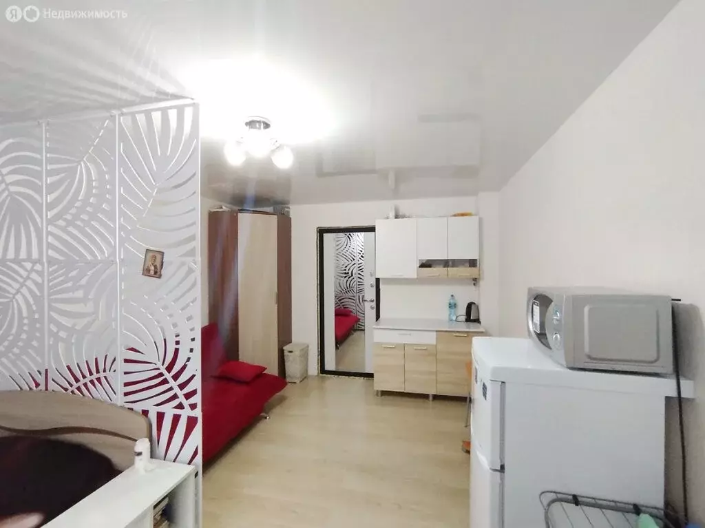 1к в 6-комнатной квартире (17.9 м) - Фото 1