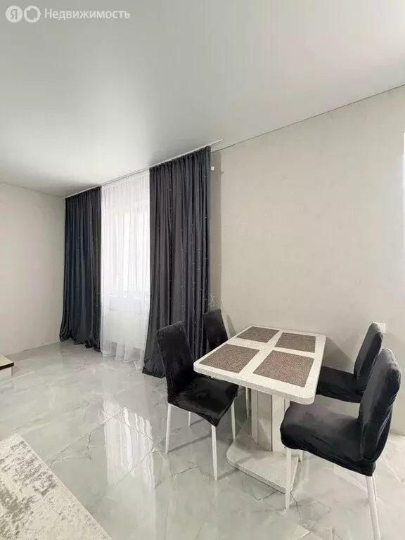 3-комнатная квартира: Чегем, улица имени М.В. Сижажева, 1Ак19 (120 м) - Фото 2