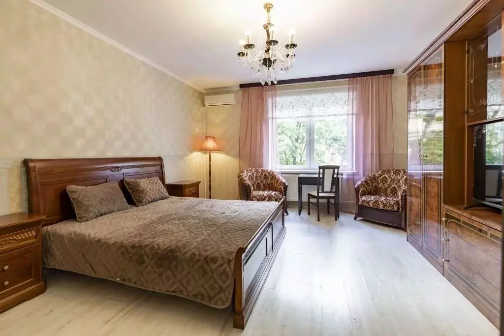 1-к кв. Санкт-Петербург ул. Моисеенко, 3/14 (120.0 м) - Фото 0