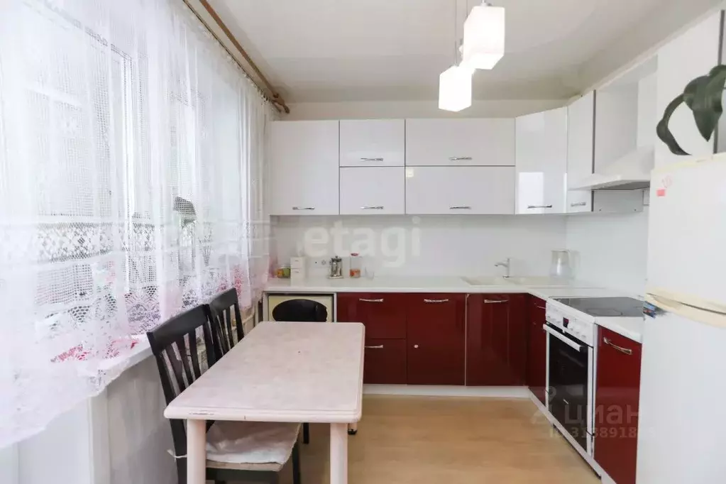 2-к кв. Хабаровский край, Хабаровск ул. Морозова Павла Леонтьевича, 94 ... - Фото 0