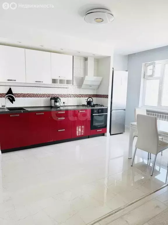 2-комнатная квартира: Якутск, улица Дзержинского, 27/1 (65.8 м) - Фото 1