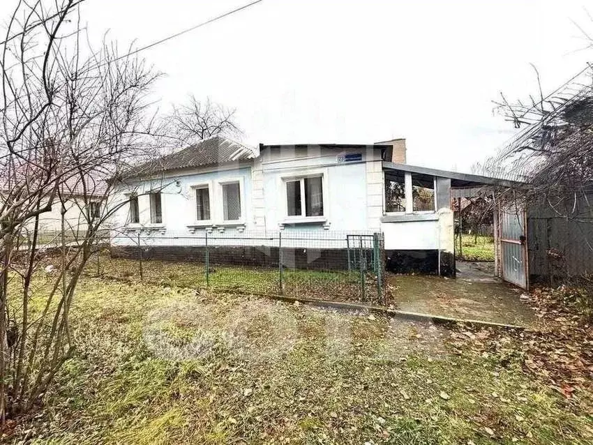 Дом в Воронежская область, Воронеж Фестивальный бул., 23 (70 м) - Фото 1