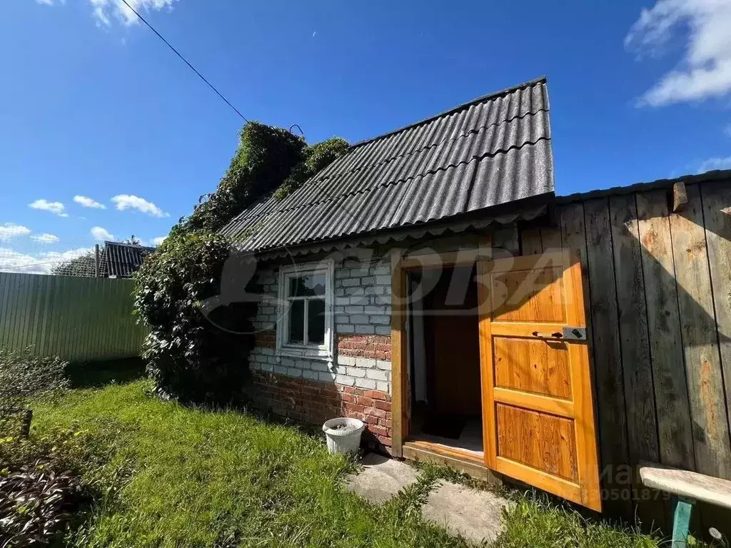 Дом в Тюменская область, Тюмень Усадебная ул. (12 м) - Фото 1
