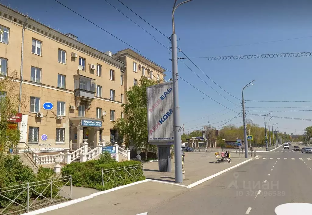 3-к кв. Оренбургская область, Орск просп. Мира, 16 (72.0 м) - Фото 1
