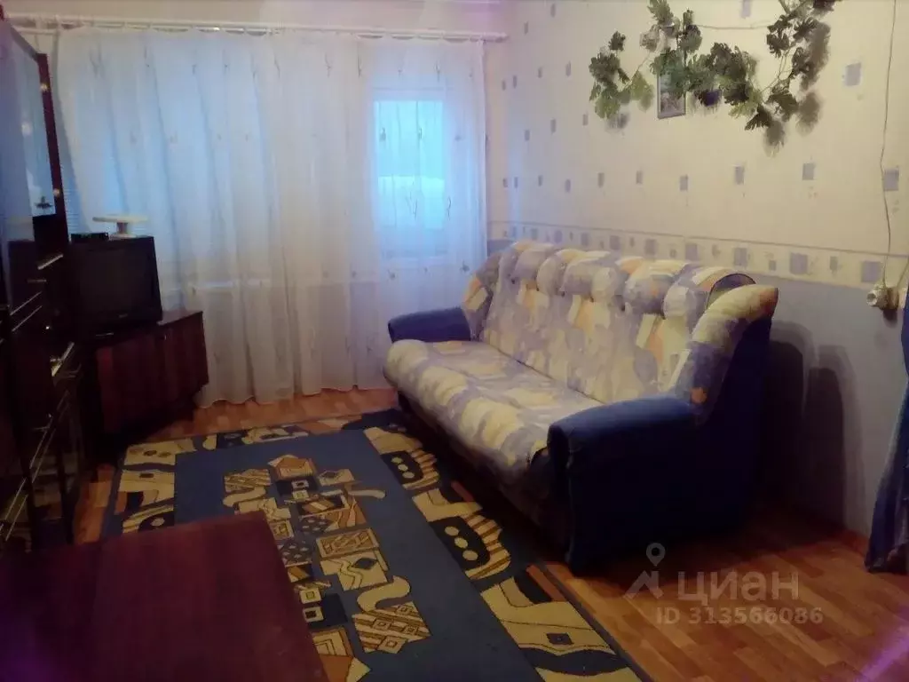 2-к кв. Пермский край, Березники ул. Карла Маркса, 74 (40.0 м) - Фото 1