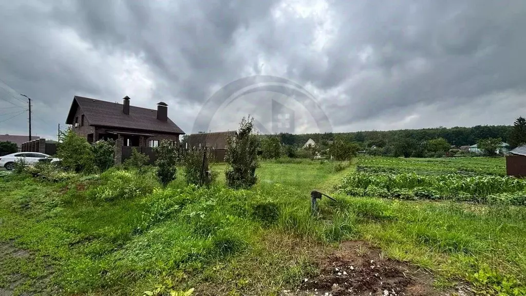 Участок в Белгородская область, Валуйский муниципальный округ, Село ... - Фото 1