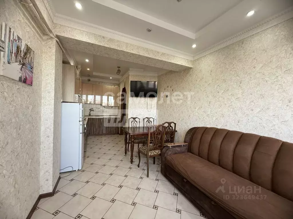 2-к кв. Краснодарский край, Анапа Стахановская ул., 16 (55.0 м) - Фото 1