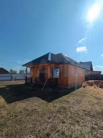 Дом 100 м на участке 10 сот. - Фото 0