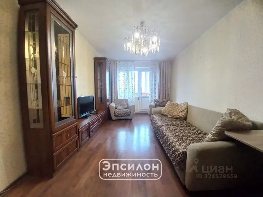 3-к кв. Курская область, Курск просп. Вячеслава Клыкова, 4 (80.87 м) - Фото 1