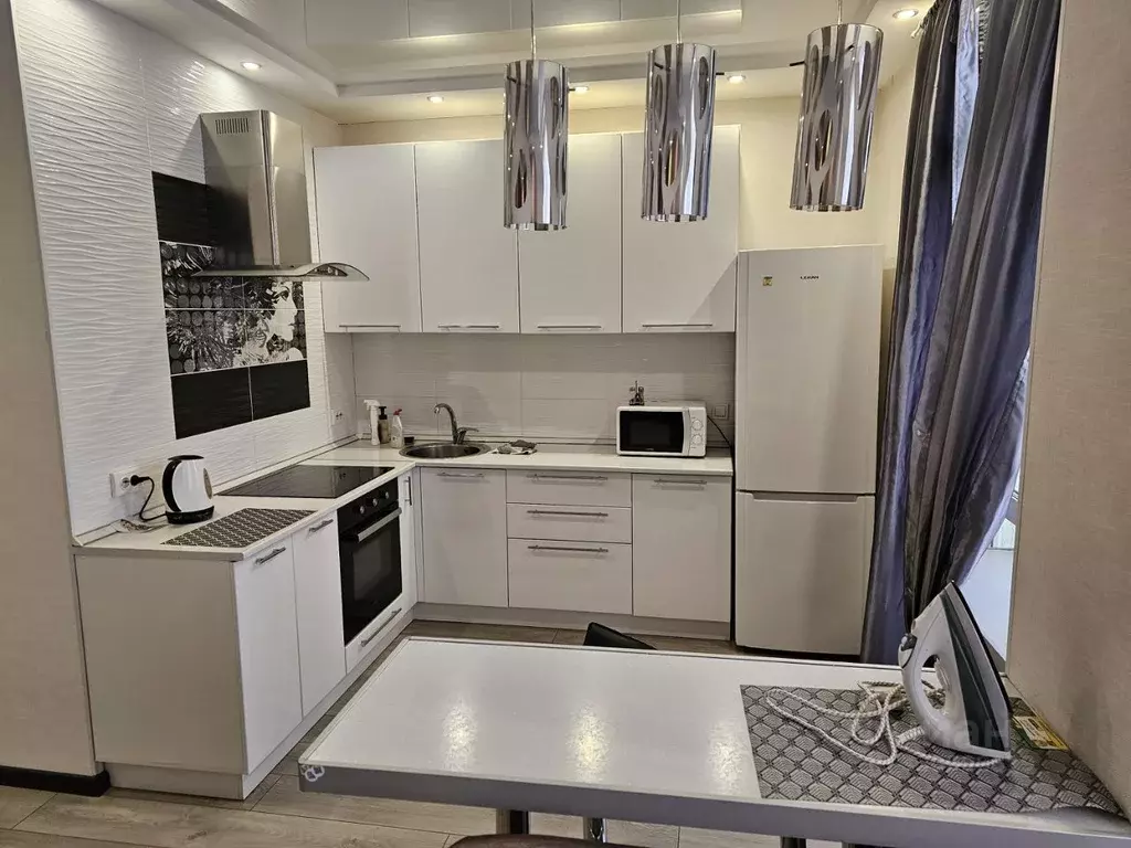 Студия Омская область, Омск ул. Красный Путь, 143к5 (45.0 м) - Фото 1