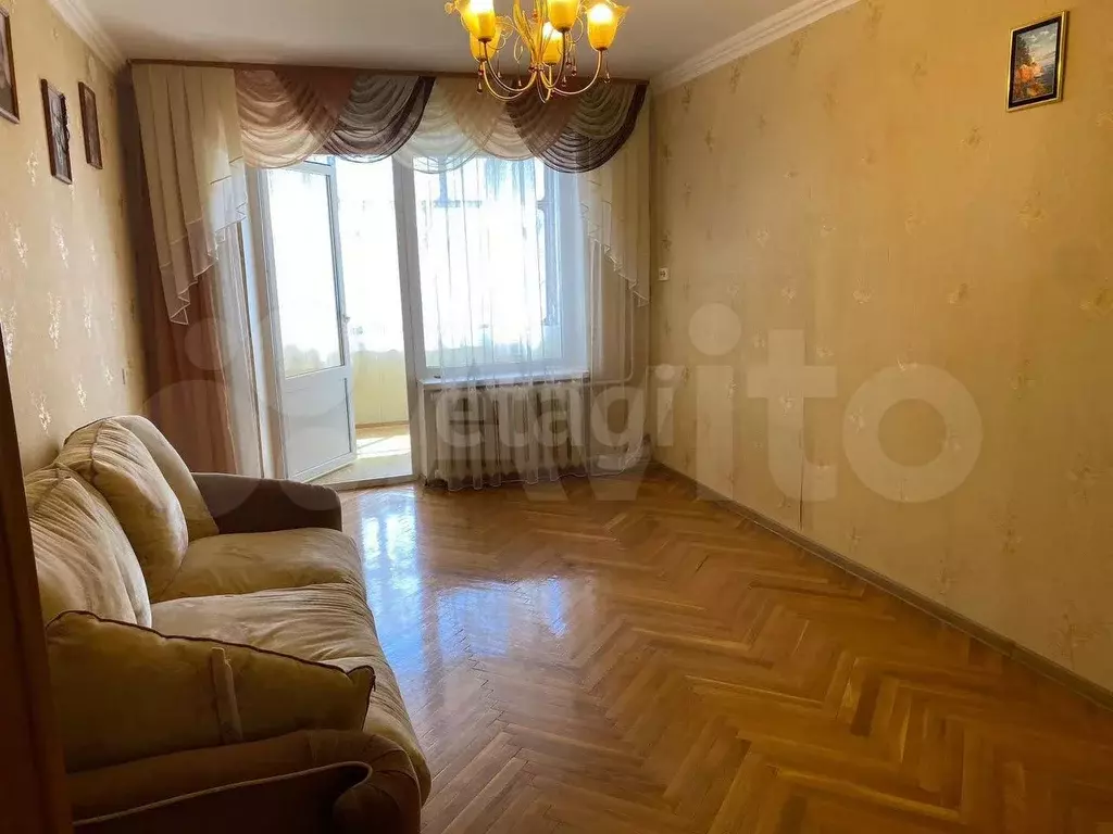 3-к. квартира, 61,3 м, 3/5 эт. - Фото 0