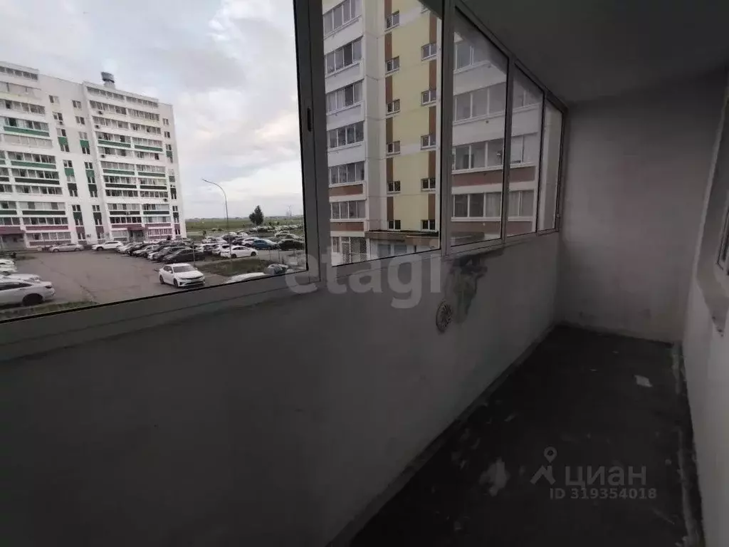 2-к кв. Татарстан, Набережные Челны 63-й комплекс, 13 (50.0 м) - Фото 0