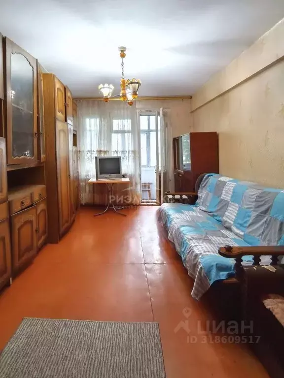 3-к кв. Брянская область, Брянск ул. Горбатова, 5 (62.0 м) - Фото 0