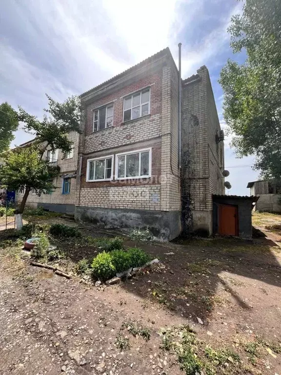2-к кв. Калмыкия, Городовиковск 2 мкр, 12 (36.1 м) - Фото 0