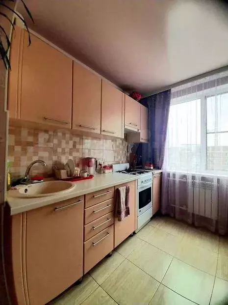 3-к. квартира, 70м, 9/9эт. - Фото 1