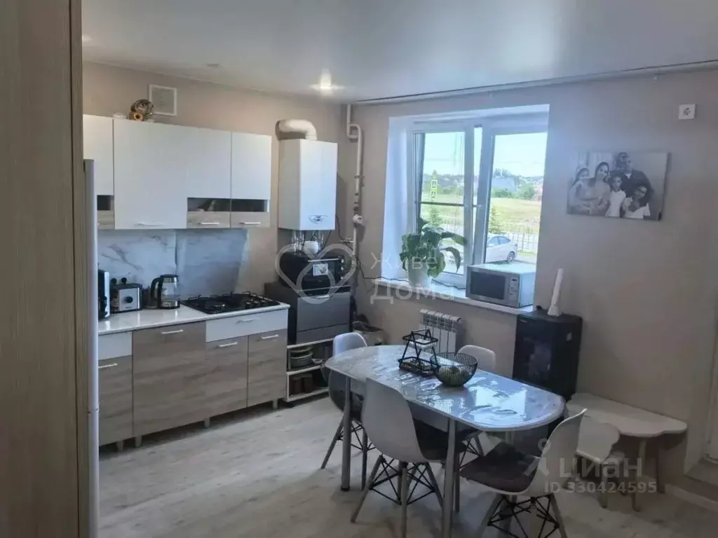 2-к кв. Волгоградская область, Волгоград ул. Добрушина, 31 (47.4 м) - Фото 1