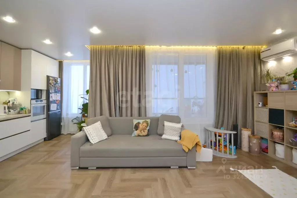 2-к кв. Саха (Якутия), Якутск ул. Жорницкого, 10 (64.9 м) - Фото 1