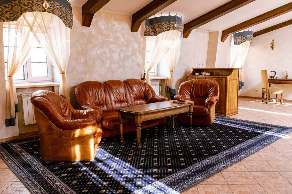 Комната Омская область, Омск ул. Красный Путь, 153к9 (172.0 м) - Фото 2