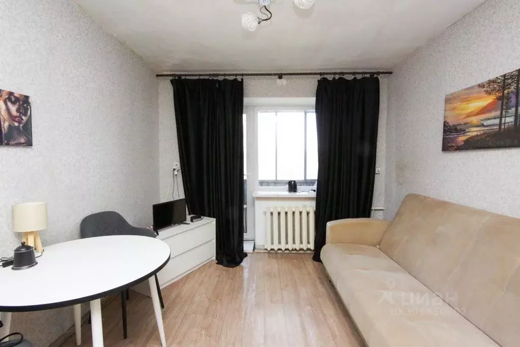 Комната Челябинская область, Челябинск ул. Культуры, 100 (12.5 м) - Фото 1