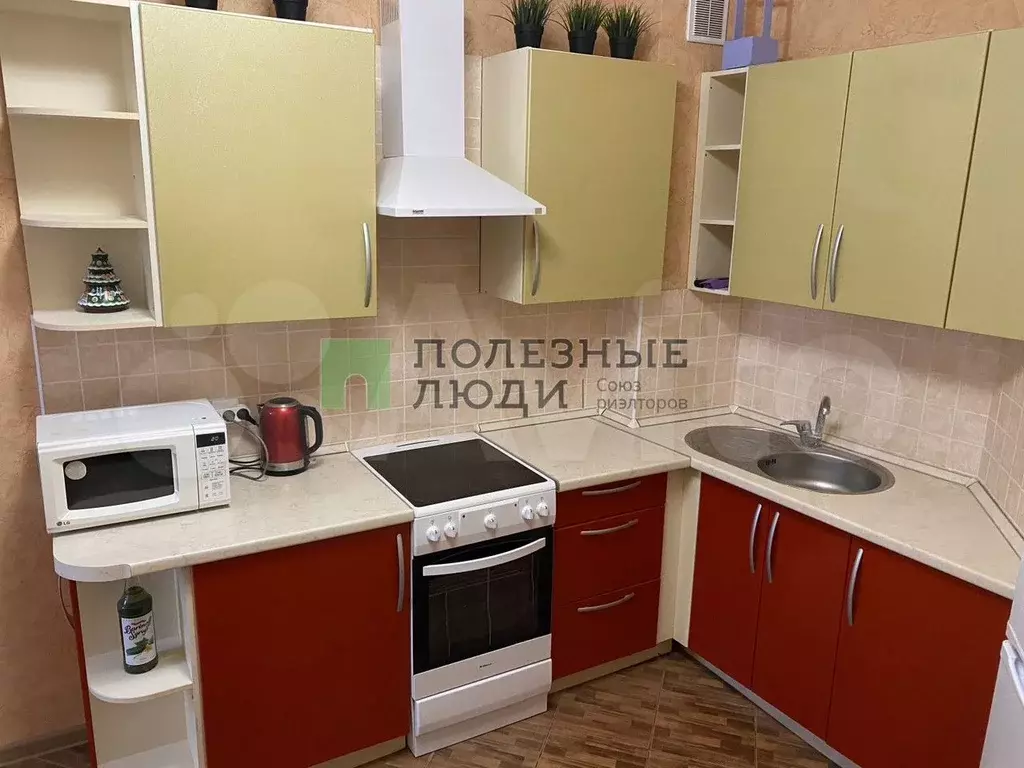 2-к. квартира, 60 м, 2/12 эт. - Фото 1