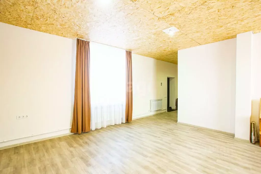 Дом в Кемеровская область, Кемерово ул. Ракитянского (318 м) - Фото 1