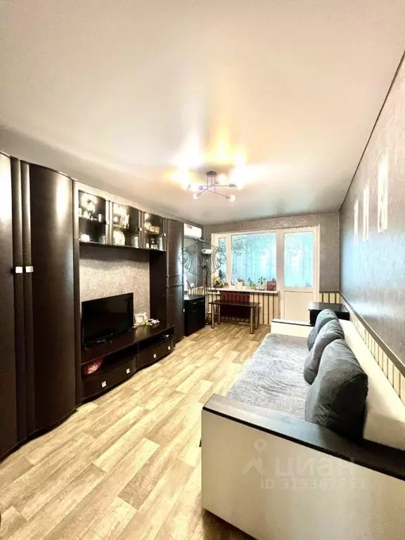 Квартира, 3 комнаты, 57.5 м - Фото 0