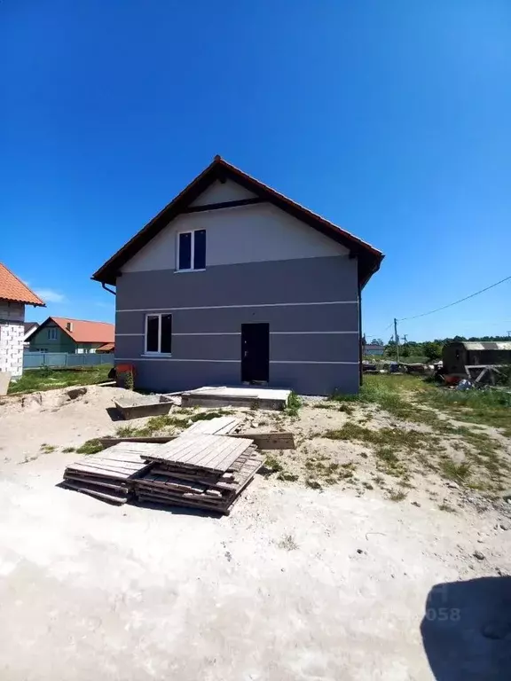 Дом в Калининградская область, Гурьевский муниципальный округ, пос. ... - Фото 0