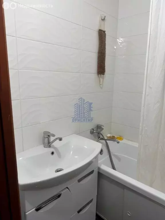 3-комнатная квартира: Чебоксары, улица П.В. Дементьева, 3к2 (70 м) - Фото 2