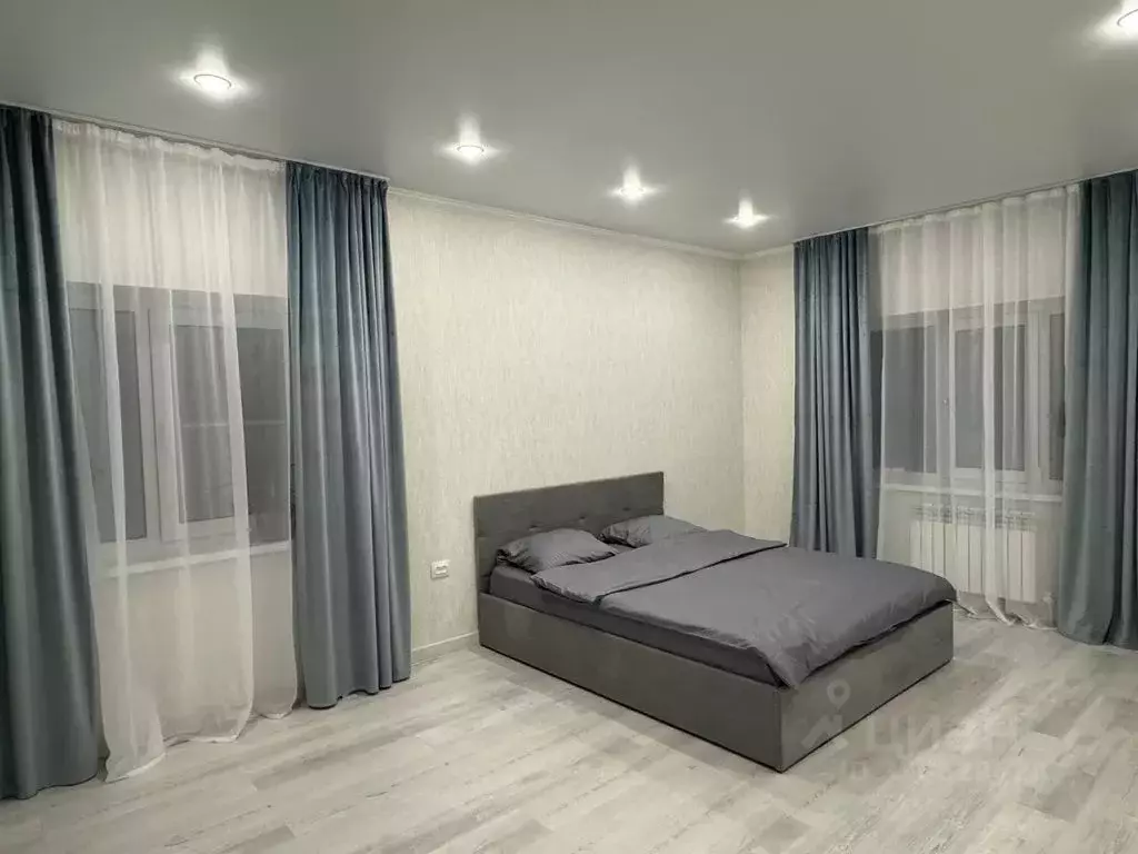 Дом в Челябинская область, Миасс Уральская ул., 155 (100 м) - Фото 1