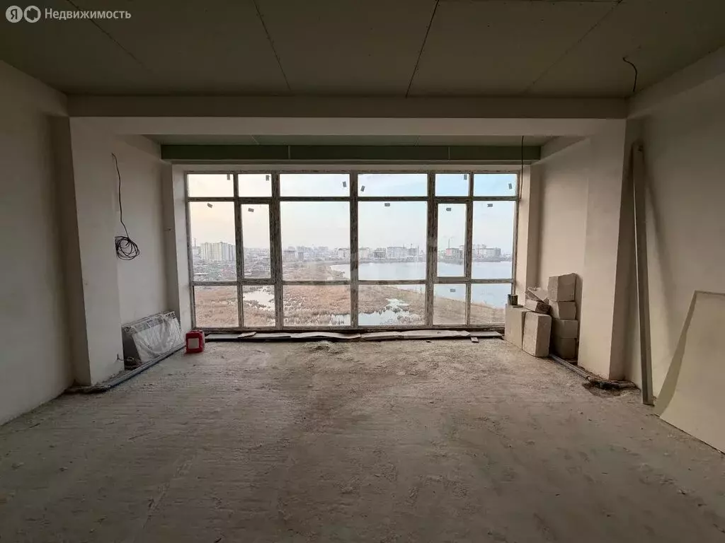 4-комнатная квартира: Махачкала, улица Хаджи Булача, 14Б (167 м) - Фото 2