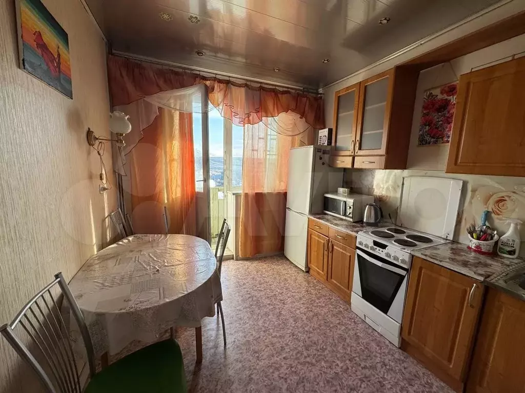 3-к. квартира, 58 м, 4/9 эт. - Фото 0