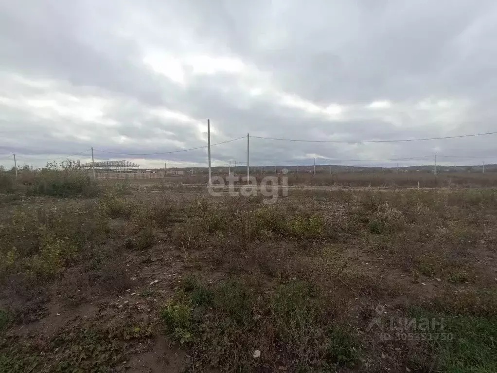 Участок в Адыгея, Майкоп городской округ, Гавердовский хут. ул. ... - Фото 1